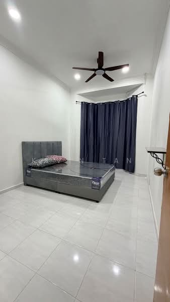 Rumah Teres 1 Tingkat untuk Disewa di Taman Nusa Bestari 2 (Iskandar Puteri (Nusajaya)) - Kavin Tan - Bedroom - PropertyGuru.com.my