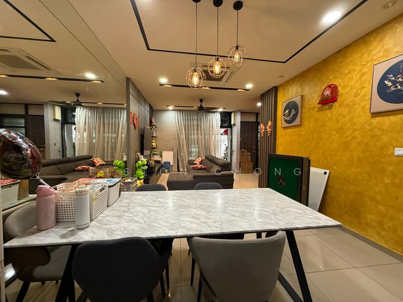 Rumah Teres 2 Tingkat untuk Dijual di Bandar Seri Alam (Masai) - Elston Chong - Living Room - PropertyGuru.com.my