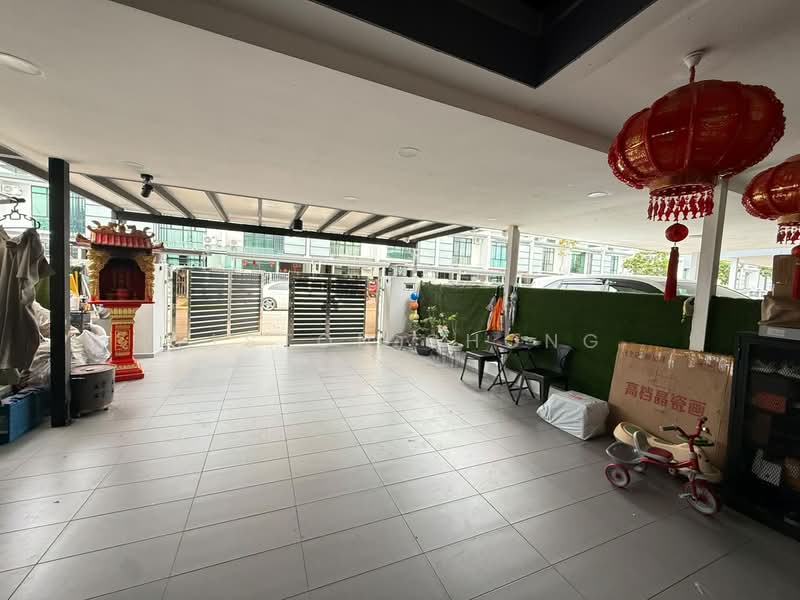 Rumah Teres 2 Tingkat untuk Dijual di Bandar Seri Alam (Masai) - Elston Chong - Exterior - PropertyGuru.com.my