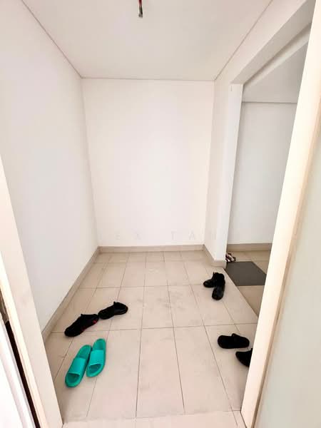 Condominium for Rent at The Westside Two - Rex Tan - Entrance - PropertyGuru.com.my