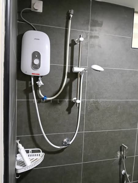 Servis Apartment untuk Disewa di Midas @ Seri Alam - Emily Hau - Bathroom - PropertyGuru.com.my