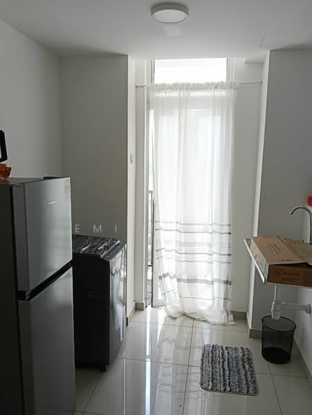 Servis Apartment untuk Disewa di Midas @ Seri Alam - Emily Hau - Kitchen - PropertyGuru.com.my