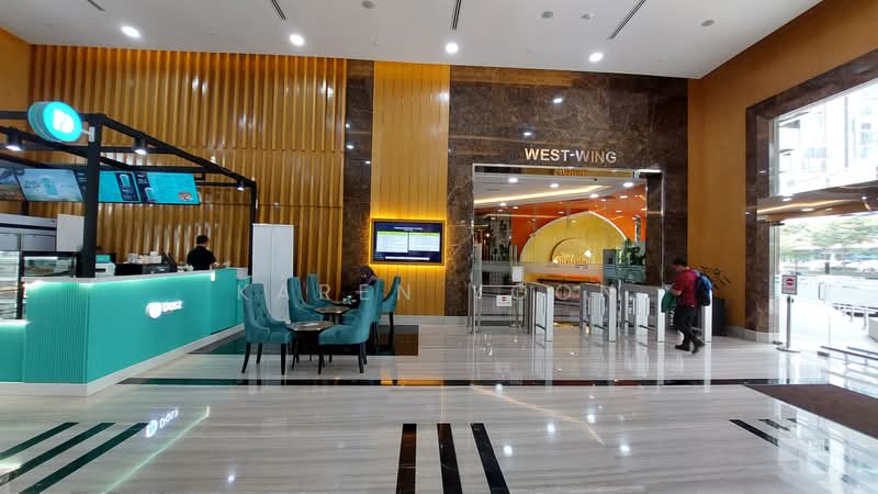 Pejabat untuk Disewa di SS16 (Subang Jaya) - Karen Yoon - Entrance - PropertyGuru.com.my