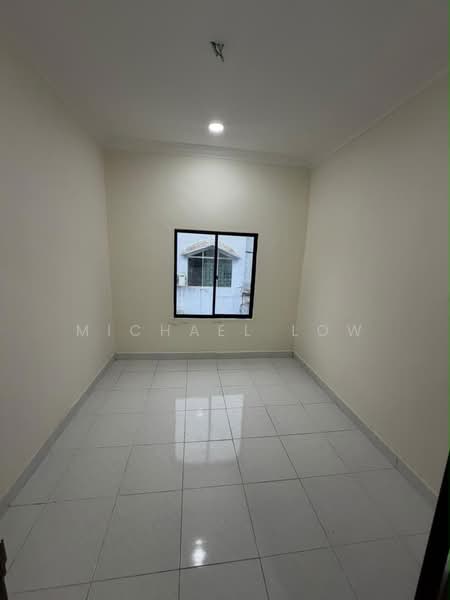 Rumah Teres 2 Tingkat untuk Dijual di Taman Muhibbah (Kulai) - Michael Low - PropertyGuru.com.my