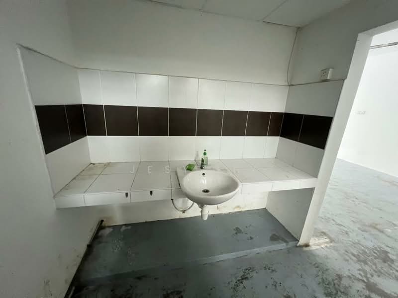 Shop for Rent in Taman Dato Onn (Johor Bahru) - Jesy Tey - Interior - PropertyGuru.com.my