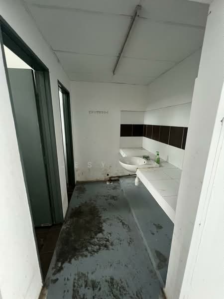 Shop for Rent in Taman Dato Onn (Johor Bahru) - Jesy Tey - Interior - PropertyGuru.com.my