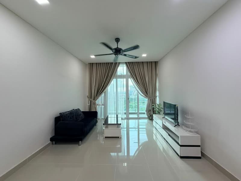 Servis Apartment untuk Disewa di 1Medini - Jay Ho - Living Room - PropertyGuru.com.my