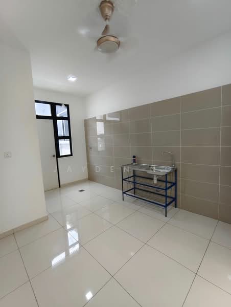 2-storey Terraced House for Sale in Taman Desa Tebrau (Tebrau) - Jayden Ng - Kitchen - PropertyGuru.com.my