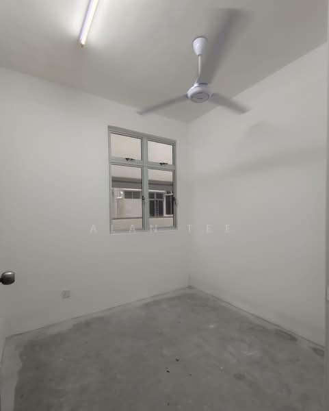 Pangsapuri untuk Dijual di Flora Damai - Alan Tee - Interior - PropertyGuru.com.my