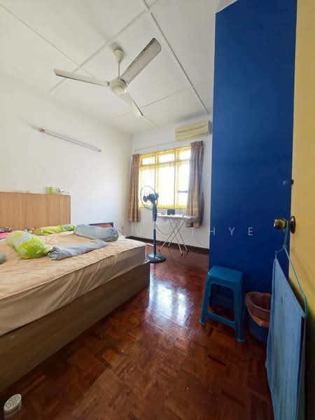 2-storey Terraced House for Sale in Taman Tasek (Johor Bahru) - Marcus Thye - Bedroom - PropertyGuru.com.my