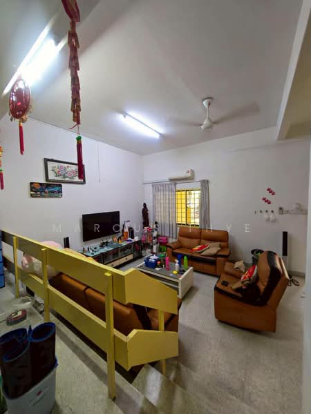 2-storey Terraced House for Sale in Taman Tasek (Johor Bahru) - Marcus Thye - Living Room - PropertyGuru.com.my