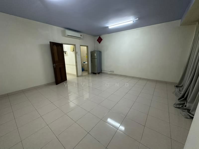 Rumah Teres 2 Tingkat untuk Disewa di Johor Bahru (Johor) - Vivi Ong - Living Room - PropertyGuru.com.my
