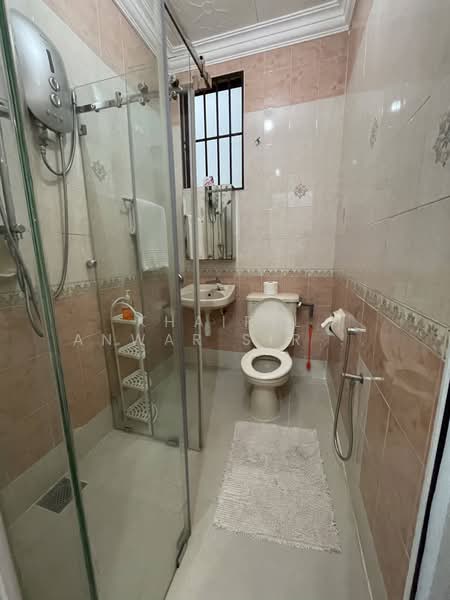 Rumah Teres 1 Tingkat untuk Dijual di Seksyen 4 (Kota Damansara) - Khairil Anwar Sirajudin - Bathroom - PropertyGuru.com.my
