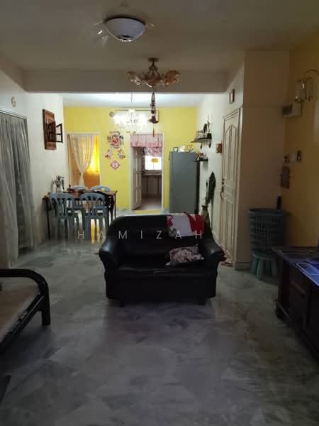 Kondominium untuk Dijual di Casa Ria - Hamizah . - Living Room - PropertyGuru.com.my