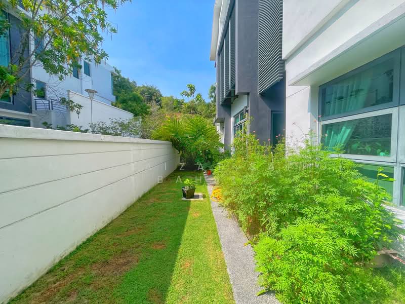 Rumah Banglo untuk Dijual di Cyberjaya (Selangor) - Mohd Aizat Saiful Bahri - Exterior - PropertyGuru.com.my