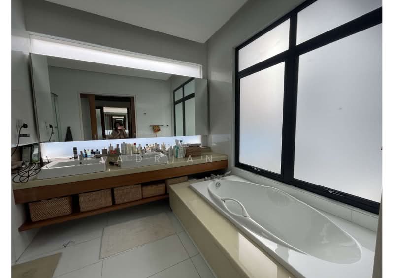 Bungalow for Rent in Seputeh (Kuala Lumpur) - Adrian Ng - Bathroom - PropertyGuru.com.my