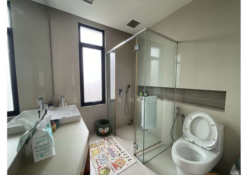 Bungalow for Rent in Seputeh (Kuala Lumpur) - Adrian Ng - Bathroom - PropertyGuru.com.my