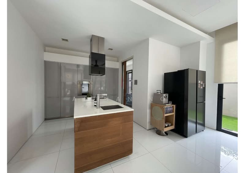 Bungalow for Rent in Seputeh (Kuala Lumpur) - Adrian Ng - Kitchen - PropertyGuru.com.my