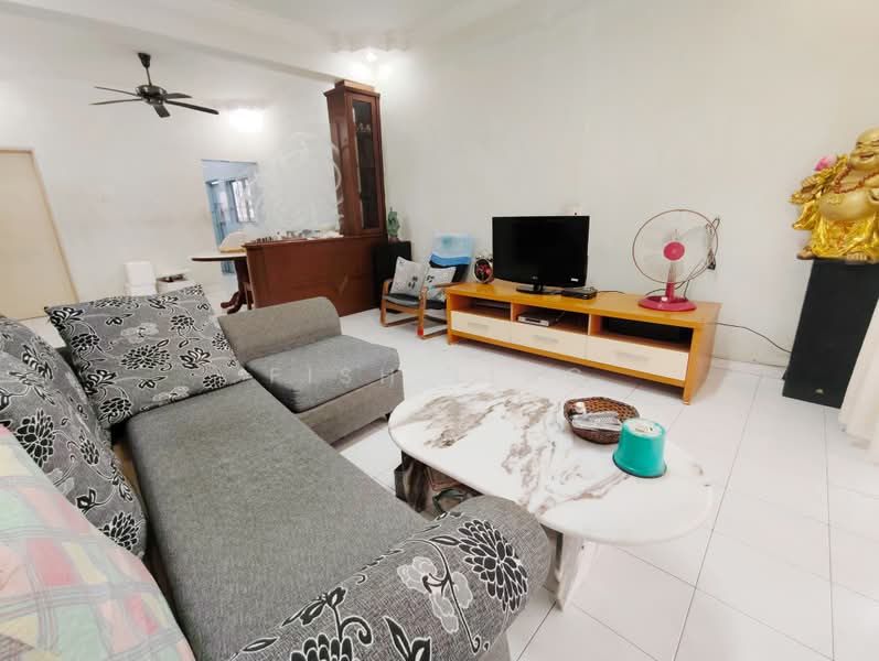 2-storey Terraced House for Sale in Taman Desa Palma (Bukit Mertajam) - Fish Ling - Living Room - PropertyGuru.com.my