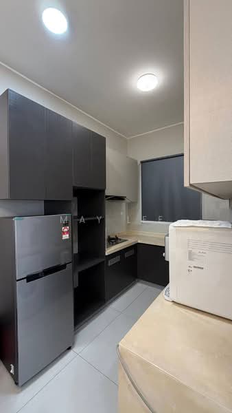 Condominium for Rent at Royal Strand @ Country Garden Danga Bay - May Lee - Kitchen - PropertyGuru.com.my