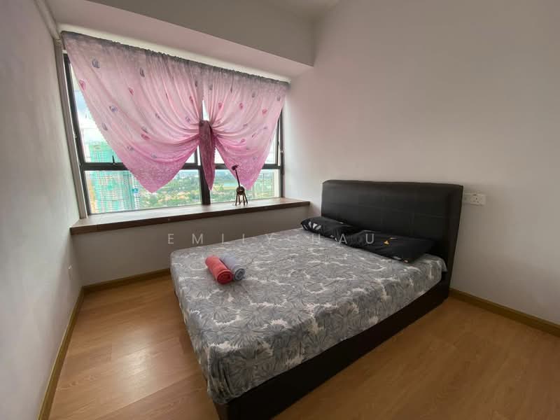 Condominium for Rent at Royal Strand @ Country Garden Danga Bay - Emily Hau - Bedroom - PropertyGuru.com.my