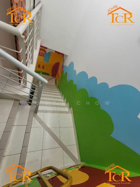 2-storey Terraced House for Sale in Setia Indah (Setia Alam) - Jovee Chow - Corridor - PropertyGuru.com.my