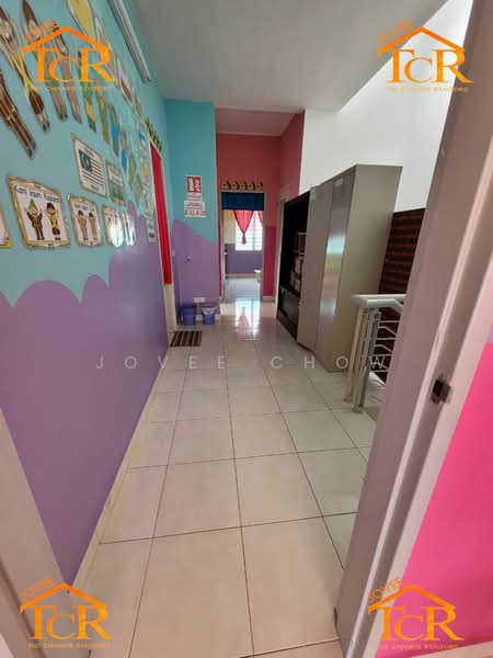 2-storey Terraced House for Sale in Setia Indah (Setia Alam) - Jovee Chow - Corridor - PropertyGuru.com.my