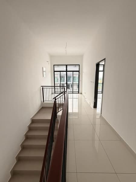 Cluster House for Sale in Taman Impian Emas (Skudai) - Iden Tan - Interior - PropertyGuru.com.my