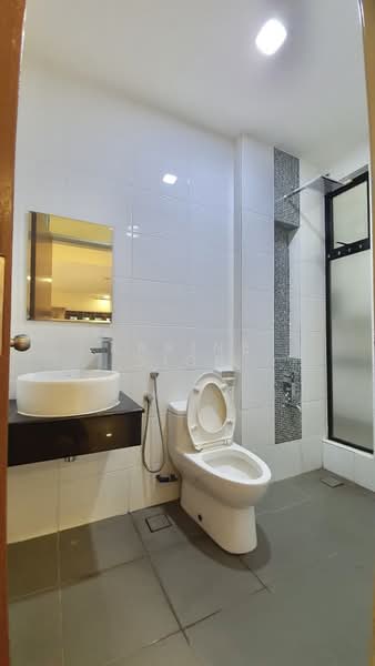Rumah Teres 2 Tingkat untuk Dijual di East Ledang (Iskandar Puteri (Nusajaya)) - Karine Sior - Bathroom - PropertyGuru.com.my