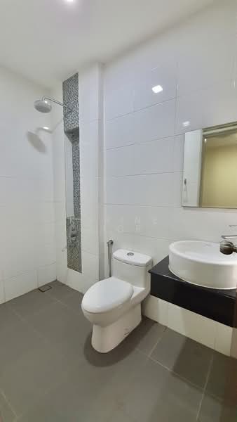 Rumah Teres 2 Tingkat untuk Dijual di East Ledang (Iskandar Puteri (Nusajaya)) - Karine Sior - Bathroom - PropertyGuru.com.my