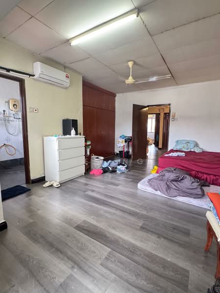 2-storey Terraced House for Sale in Taman Cheras Mewah (Cheras) - Ben Ng - Bedroom - PropertyGuru.com.my
