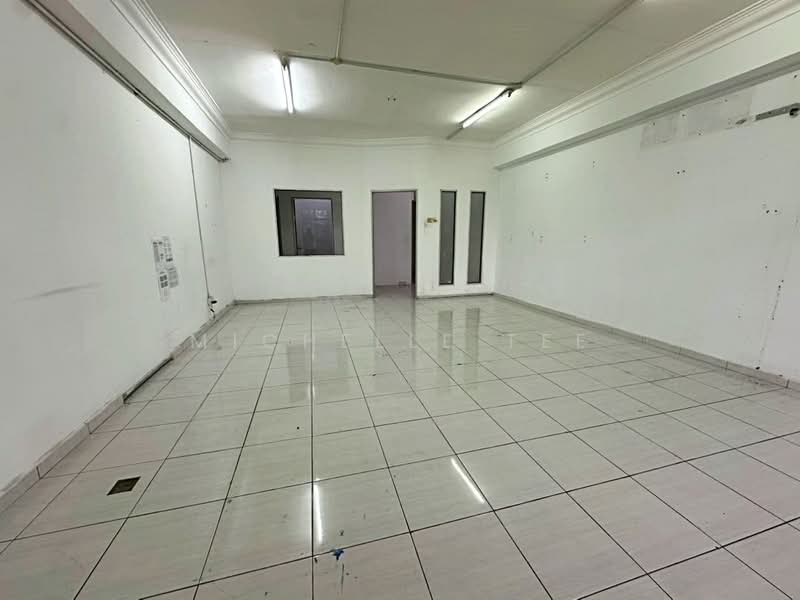 Shop / Office for Rent in Bandar Bukit Tinggi (Klang) - Michelle Tee - Interior - PropertyGuru.com.my