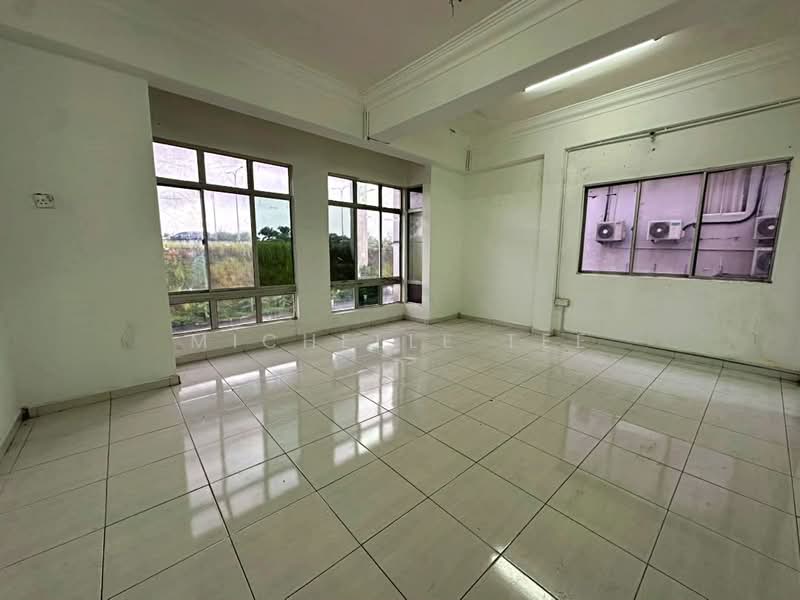 Shop / Office for Rent in Bandar Bukit Tinggi (Klang) - Michelle Tee - Interior - PropertyGuru.com.my