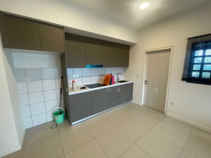 Kediaman Servis untuk Dijual di Maya Ara Residences - Samantha Pan - Kitchen - PropertyGuru.com.my