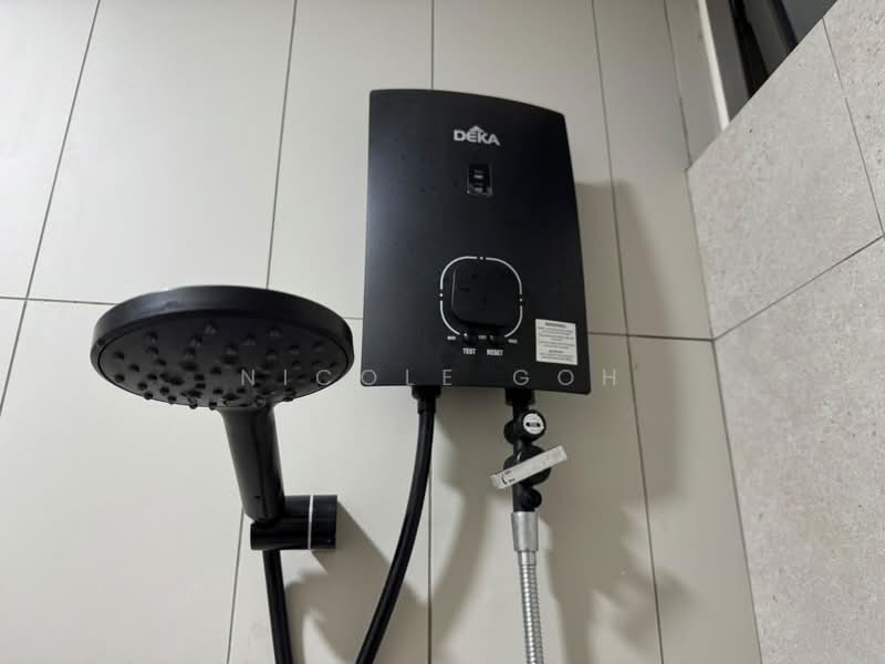 Service Residence for Rent at Kenwingston Platz - Nicole Goh - Bathroom - PropertyGuru.com.my