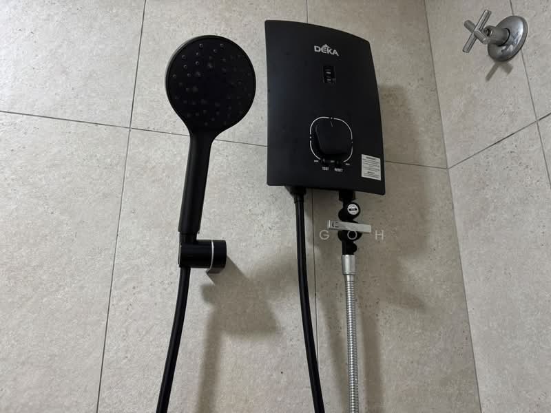 Service Residence for Rent at Kenwingston Platz - Nicole Goh - Bathroom - PropertyGuru.com.my