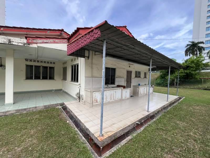 Bungalow for Sale in Seksyen 12 (Petaling Jaya) - Jayden Heng - Exterior - PropertyGuru.com.my
