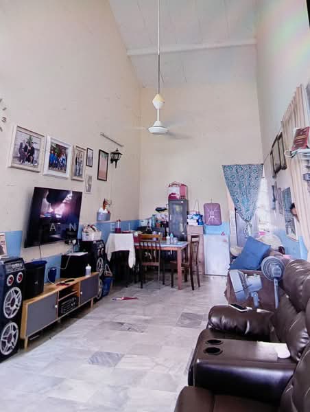 1-storey Terraced House for Sale in Taman Daya (Johor Bahru) - Angela Wong - PropertyGuru.com.my