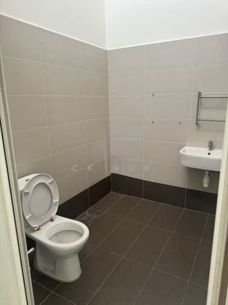 Rumah Teres 2 Tingkat untuk Disewa di Bayan Lepas (Penang) - CK Goh - Bathroom - PropertyGuru.com.my