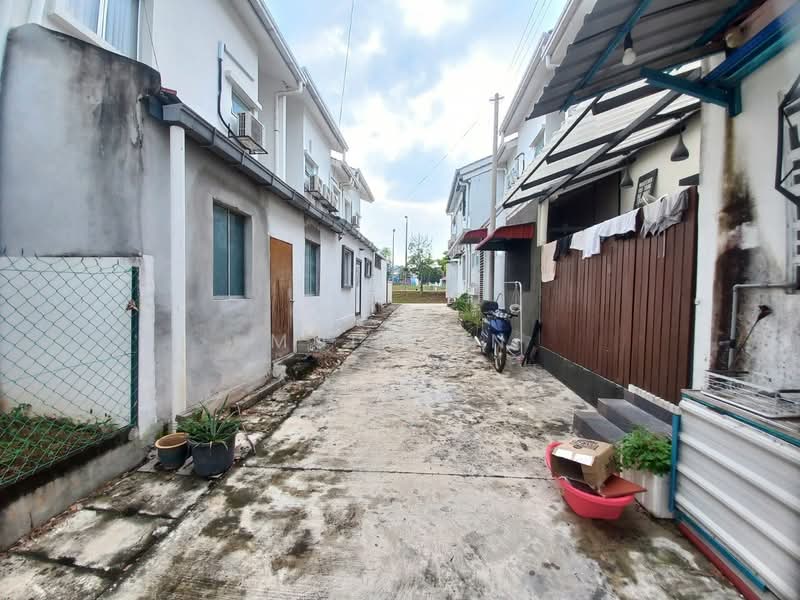 Rumah Teres 2 Tingkat untuk Dijual di Bukit Rahman Putra (Sungai Buloh) - Muin Mn - Exterior - PropertyGuru.com.my