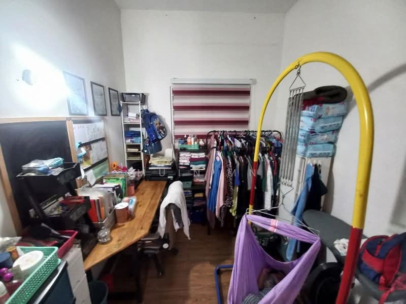 Rumah Teres 2 Tingkat untuk Dijual di Bukit Rahman Putra (Sungai Buloh) - Muin Mn - Study - PropertyGuru.com.my