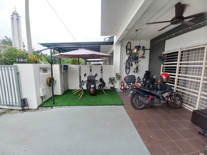 Rumah Teres 2 Tingkat untuk Dijual di Bukit Rahman Putra (Sungai Buloh) - Muin Mn - Exterior - PropertyGuru.com.my
