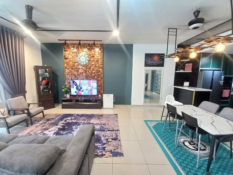 Rumah Teres 2 Tingkat untuk Dijual di Bukit Rahman Putra (Sungai Buloh) - Muin Mn - Living Room - PropertyGuru.com.my