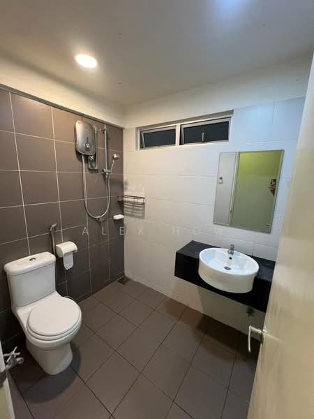 Apartment for Rent at Idaman Residence - Alex How - Bathroom - PropertyGuru.com.my