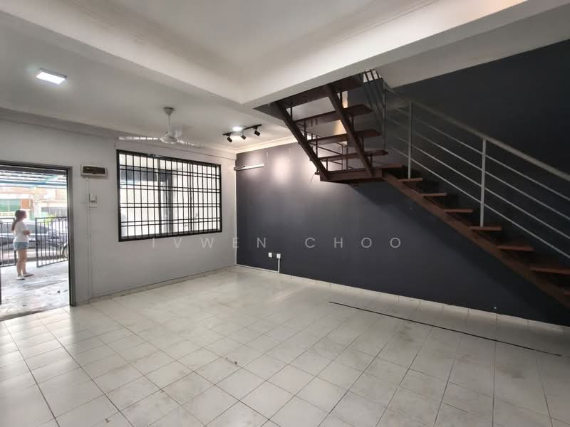 Rumah Teres 2 Tingkat untuk Disewa di Taman Scientex Kulai (Sedenak) - Ivwen Choo - PropertyGuru.com.my