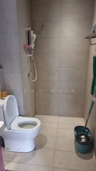 Service Residence for Sale at Kenwingston Avenue - Eddy Chin - Bathroom - PropertyGuru.com.my