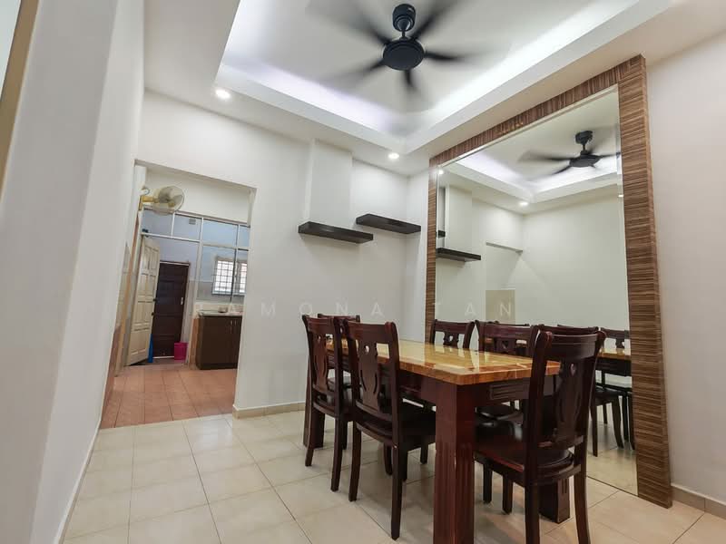 1-storey Terraced House for Rent in Taman Pertam Jaya (Melaka City) - Ramona Tan - Dining Room - PropertyGuru.com.my