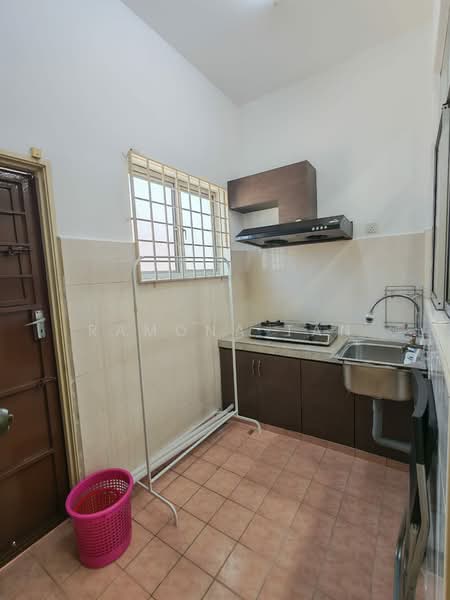 1-storey Terraced House for Rent in Taman Pertam Jaya (Melaka City) - Ramona Tan - Kitchen - PropertyGuru.com.my