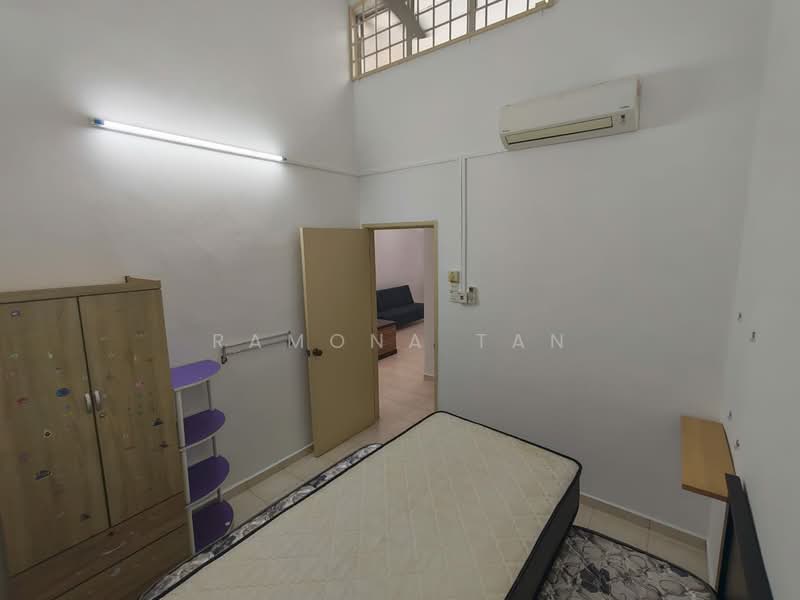 1-storey Terraced House for Rent in Taman Pertam Jaya (Melaka City) - Ramona Tan - Bedroom - PropertyGuru.com.my