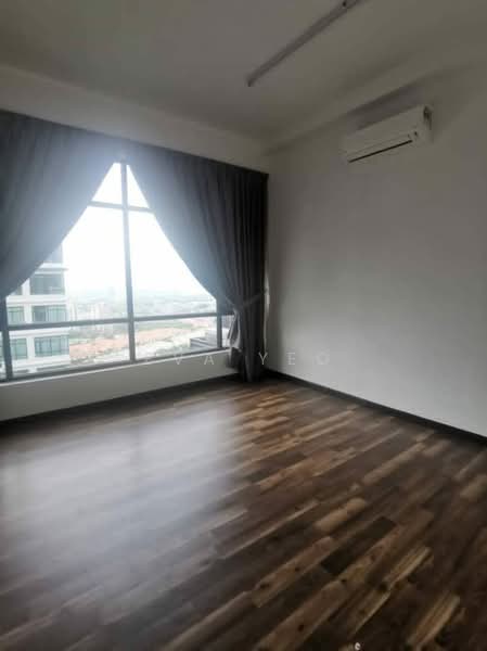 Servis Apartment untuk Dijual di Molek Regency - Eva Yeo - View - PropertyGuru.com.my